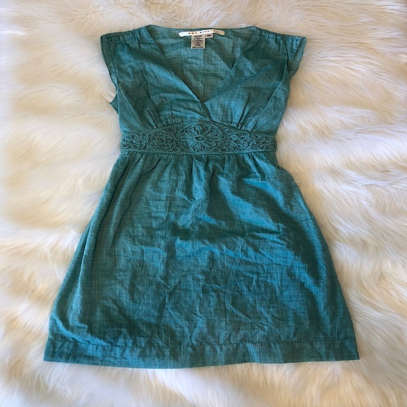 Max Studio Dresses & Skirts - SALE Max Studio Lace Embroidered Dress